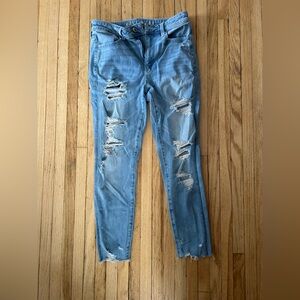American Eagle Outfitters Light Blue Denim Jeans